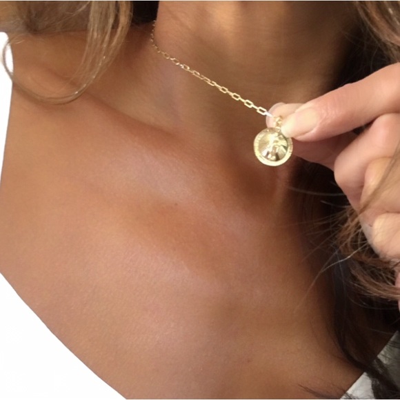 14K Gold Filled Mother Mary Necklace - Picture 3 of 8